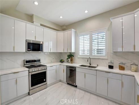 19002 Delaware Street, Huntington Beach, CA