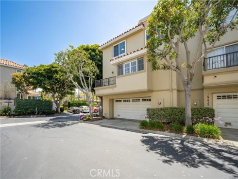 19431 Merion Circle, Huntington Beach, CA