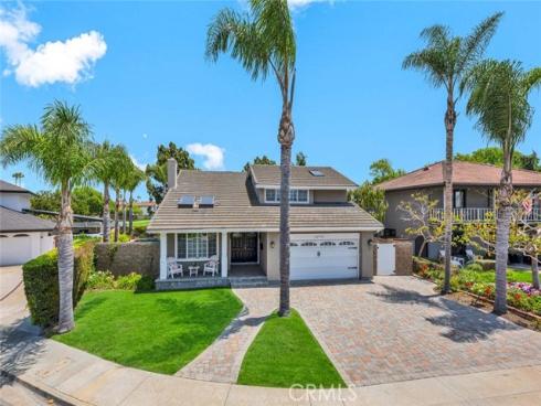 21772 Windsong Circle , Huntington Beach, CA