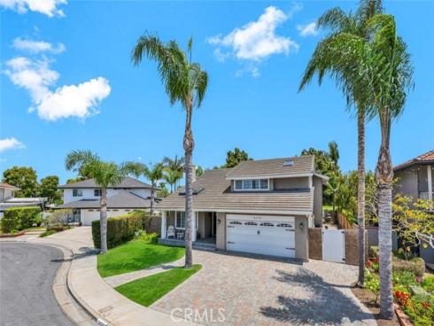 21772 Windsong Circle , Huntington Beach, CA