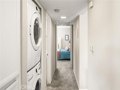 7648 Bay 201 Drive, Huntington Beach, CA