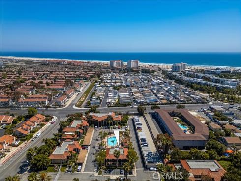 7648 Bay 201 Drive, Huntington Beach, CA