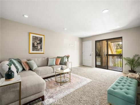 7648 Bay 201 Drive, Huntington Beach, CA