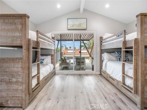 216 16th Street, Huntington Beach, CA