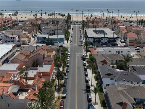 216 16th Street, Huntington Beach, CA