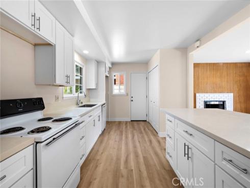 5852 Raphael Drive, Huntington Beach, CA