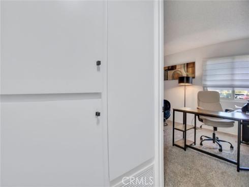 8866 Tulare 301C Drive, Huntington Beach, CA