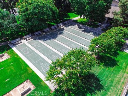 8866 Tulare 301C Drive, Huntington Beach, CA