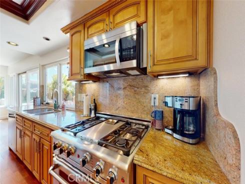 8492 Spring Circle, Huntington Beach, CA