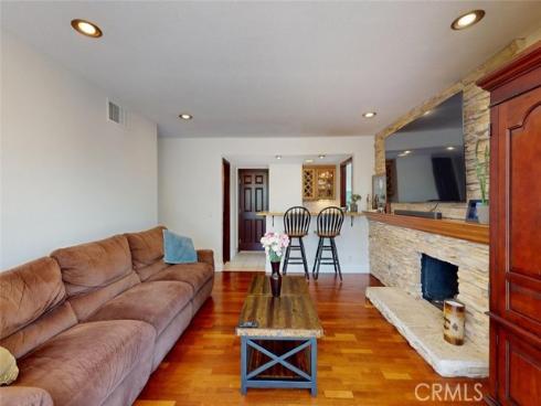 8492 Spring Circle, Huntington Beach, CA