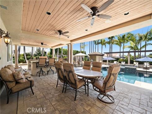 18976  Rockinghorse   Lane, Huntington Beach, CA