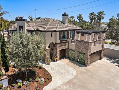18976  Rockinghorse   Lane, Huntington Beach, CA