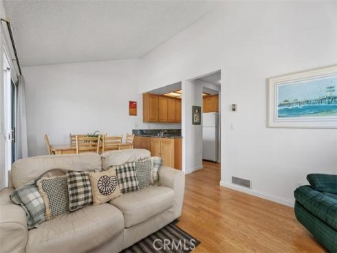 17152 Pacific Coast 19 , Huntington Beach, CA