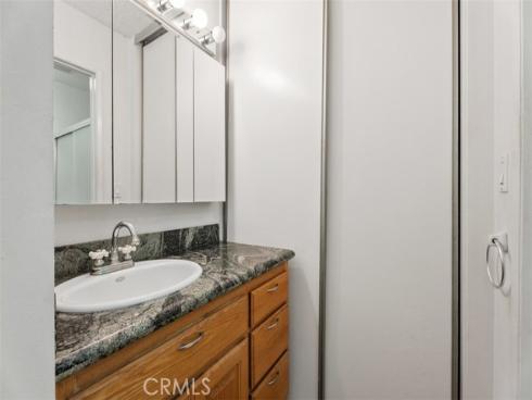 17152 Pacific Coast 19 , Huntington Beach, CA