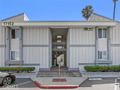 17152 Pacific Coast 19 , Huntington Beach, CA