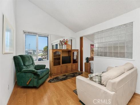 17152 Pacific Coast 19 , Huntington Beach, CA