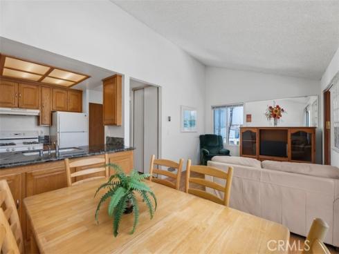 17152 Pacific Coast 19 , Huntington Beach, CA