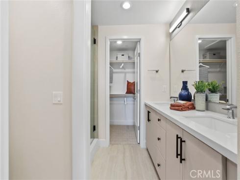 19061  Main  101  Street, Huntington Beach, CA