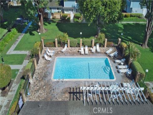 16387 De Anza CI60 Circle, Huntington Beach, CA