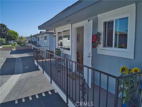 16387 De Anza CI60 Circle, Huntington Beach, CA