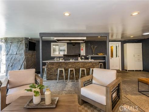 20402 Seven Seas Lane, Huntington Beach, CA