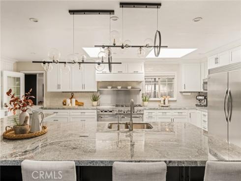 20402 Seven Seas Lane, Huntington Beach, CA