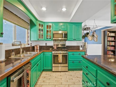 7591 Quebec Drive, Huntington Beach, CA