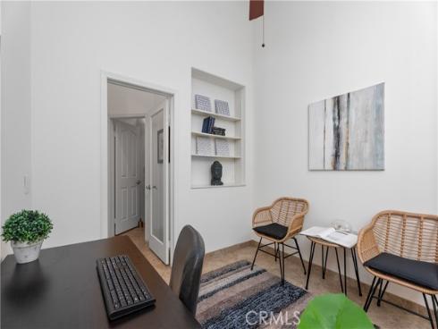 6249 Pacific Pointe 16 Drive, Huntington Beach, CA