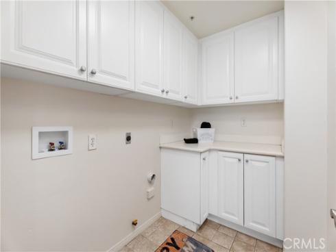 6249 Pacific Pointe 16 Drive, Huntington Beach, CA