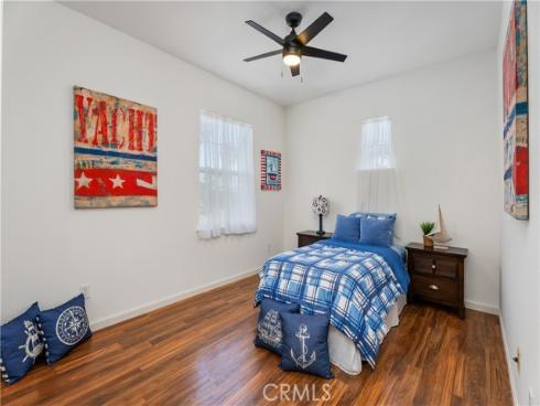 6249 Pacific Pointe 16 Drive, Huntington Beach, CA