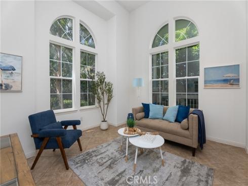 6249 Pacific Pointe 16 Drive, Huntington Beach, CA