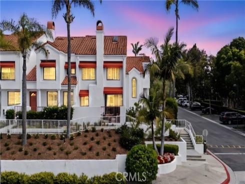 19431 Ranch 101 Lane, Huntington Beach, CA