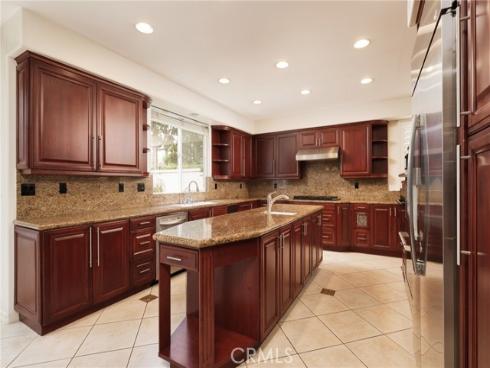 6471 Frampton Circle, Huntington Beach, CA