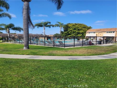 4961 Bonita 42 Drive, Huntington Beach, CA