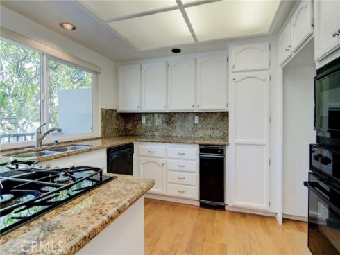 6052 Shadowbrook Circle, Huntington Beach, CA
