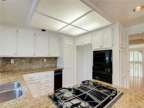 6052 Shadowbrook Circle, Huntington Beach, CA