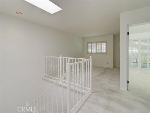 6052 Shadowbrook Circle, Huntington Beach, CA