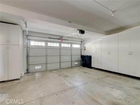 6052 Shadowbrook Circle, Huntington Beach, CA