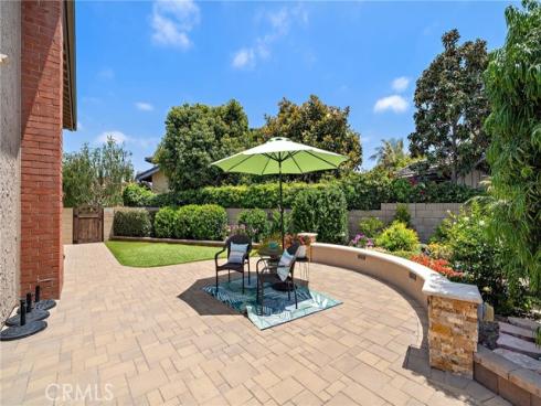 20161 Glacier Circle, Huntington Beach, CA