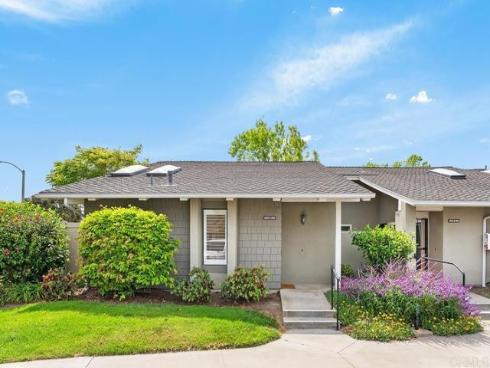 8933 Yolo 1308-A Circle, Huntington Beach, CA