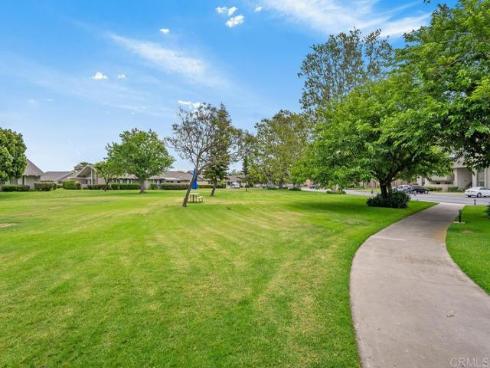 8933 Yolo 1308-A Circle, Huntington Beach, CA