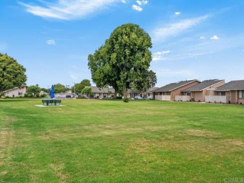 8933 Yolo 1308-A Circle, Huntington Beach, CA