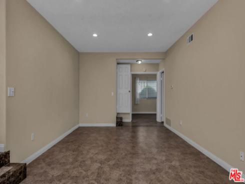 16661 Carousel Lane, Huntington Beach, CA