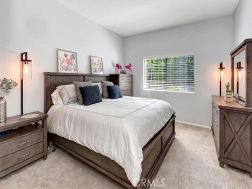 20122 Bayfront 102 Lane, Huntington Beach, CA