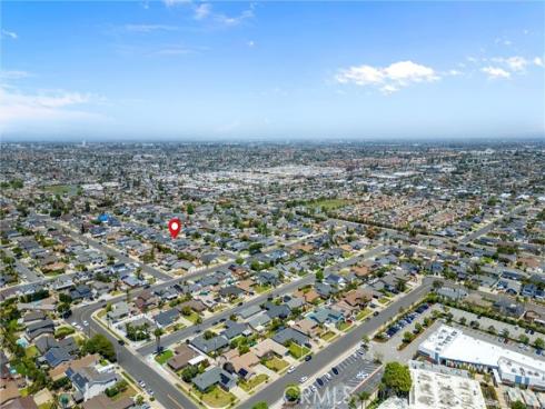 10172 Merrimac Dr , Huntington Beach, CA