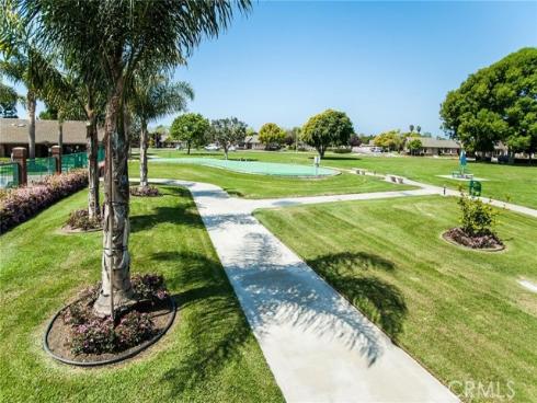 8815 Yuba 1102A Circle, Huntington Beach, CA