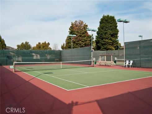 8815 Yuba 1102A Circle, Huntington Beach, CA