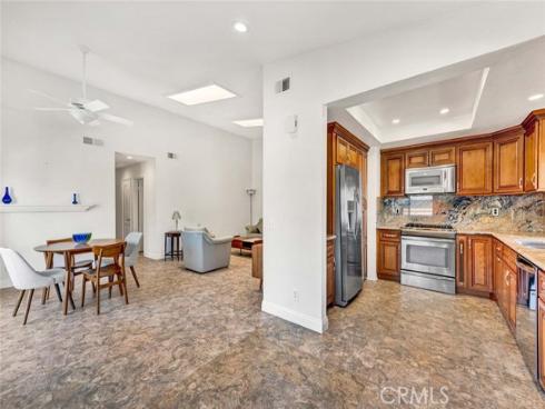 8815 Yuba 1102A Circle, Huntington Beach, CA