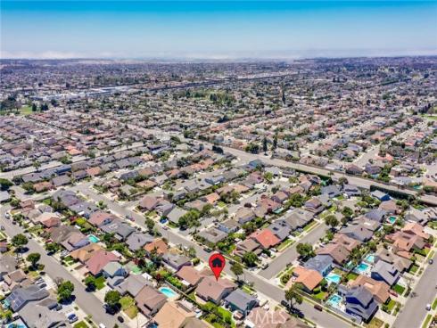 16292 Wishingwell , Huntington Beach, CA