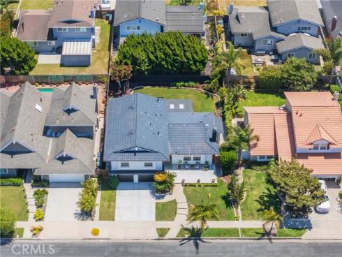 17392 Almelo Lane, Huntington Beach, CA